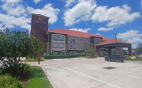 La Quinta by Wyndham Mercedes